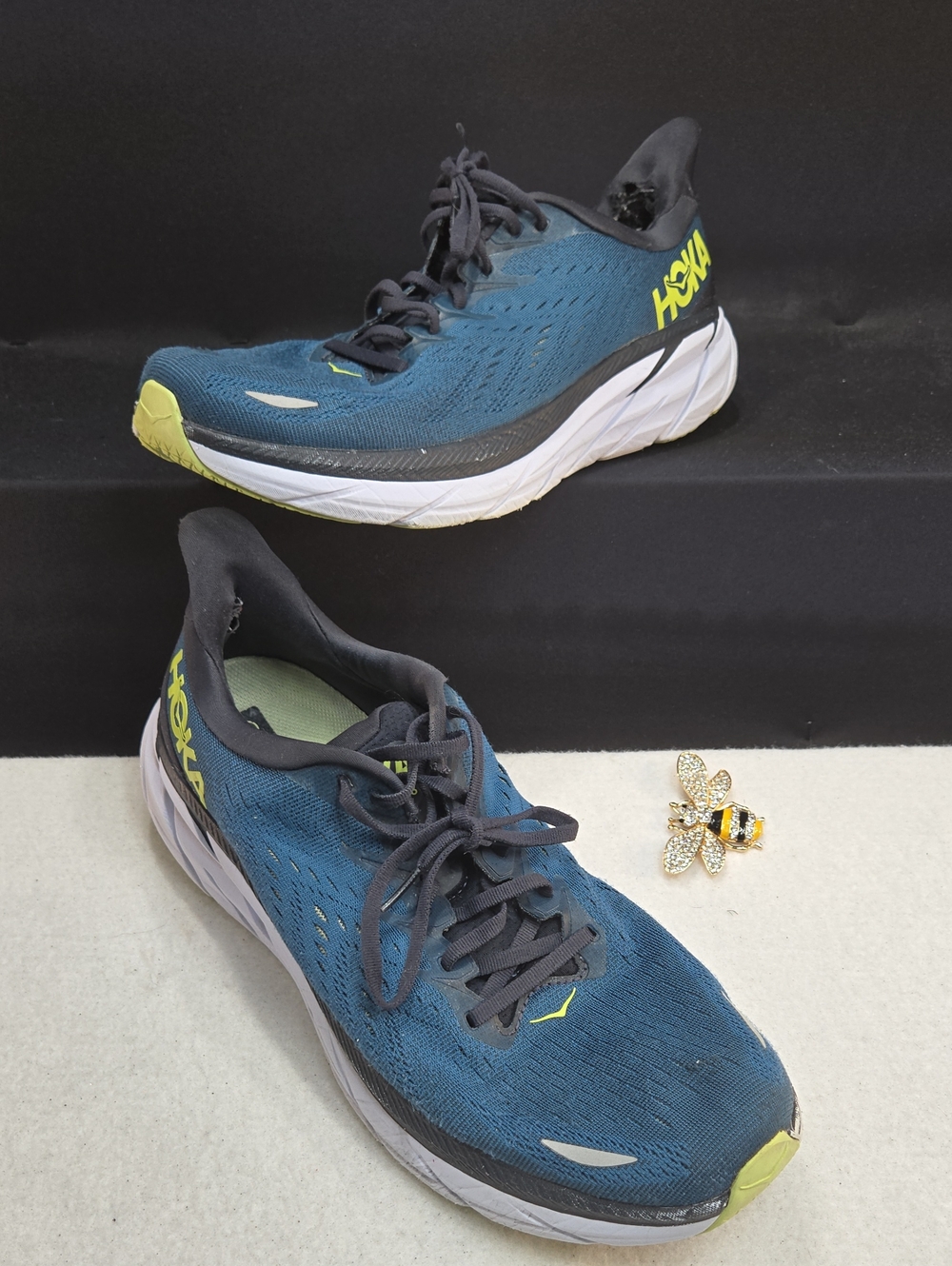Hoka One One Clifton 8 men's running shoe in Blue Coral / Butterfly